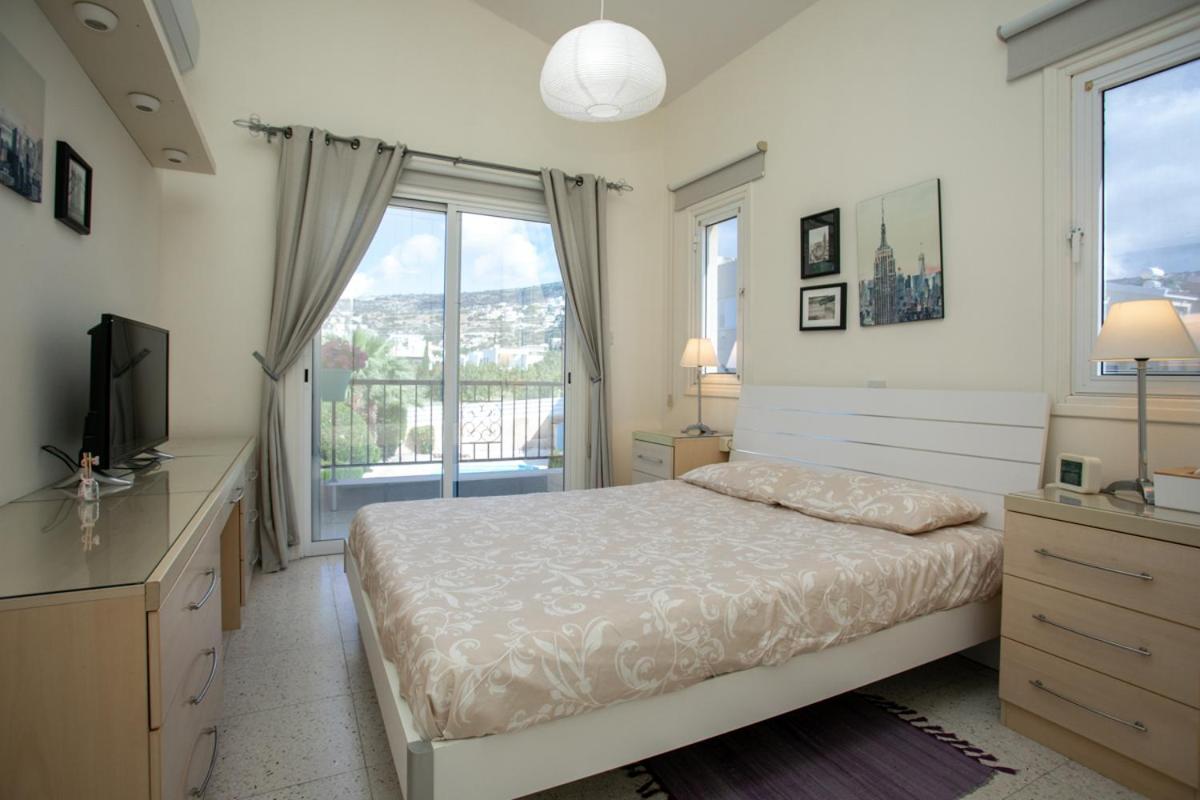 The Marilouize Apartment Peyia Exterior foto