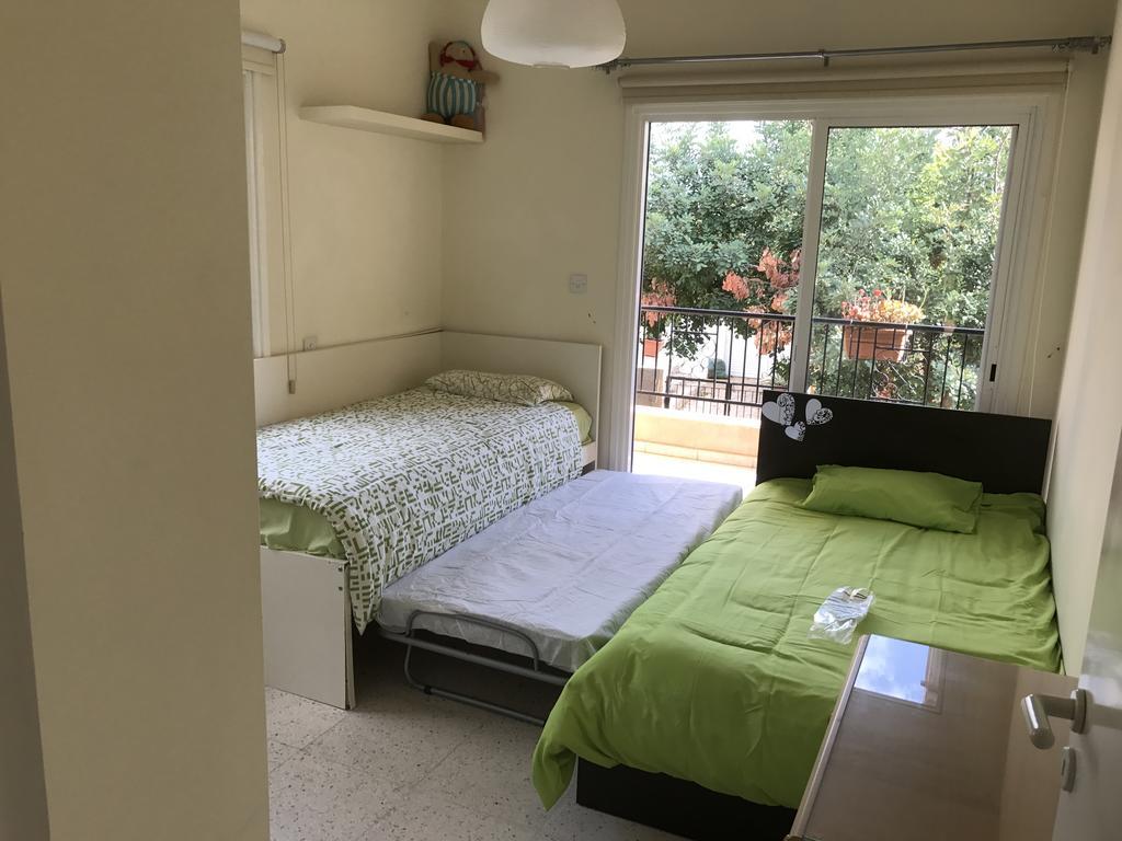 The Marilouize Apartment Peyia Exterior foto
